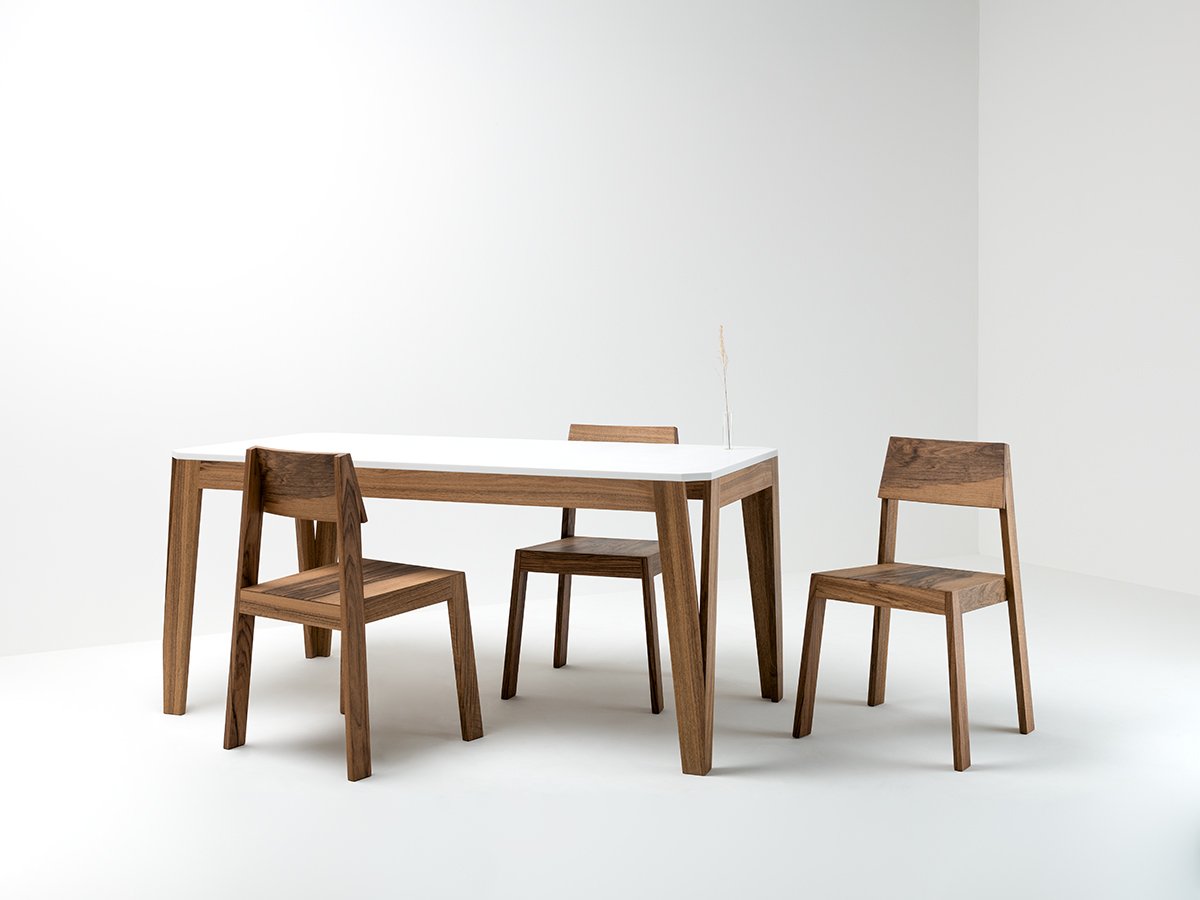 Table MéliMélo en noyer et résine - Meuble 100% fabriqué en France