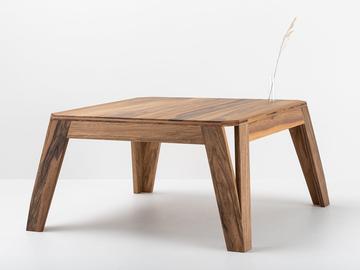Table basse MéliMélo en noyer - Bois et design made in France