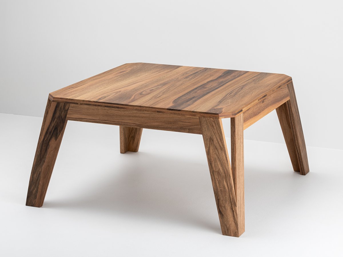 Table basse MéliMélo en noyer sur-mesure - Fabrication artisanale