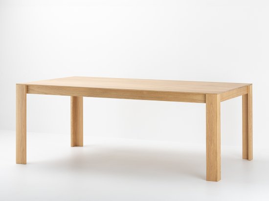 Table rectangulaire en chêne Massif