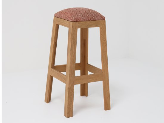 Tabouret de bar Wak en chêne tapissé d'occasion - prototype éco-responsable
