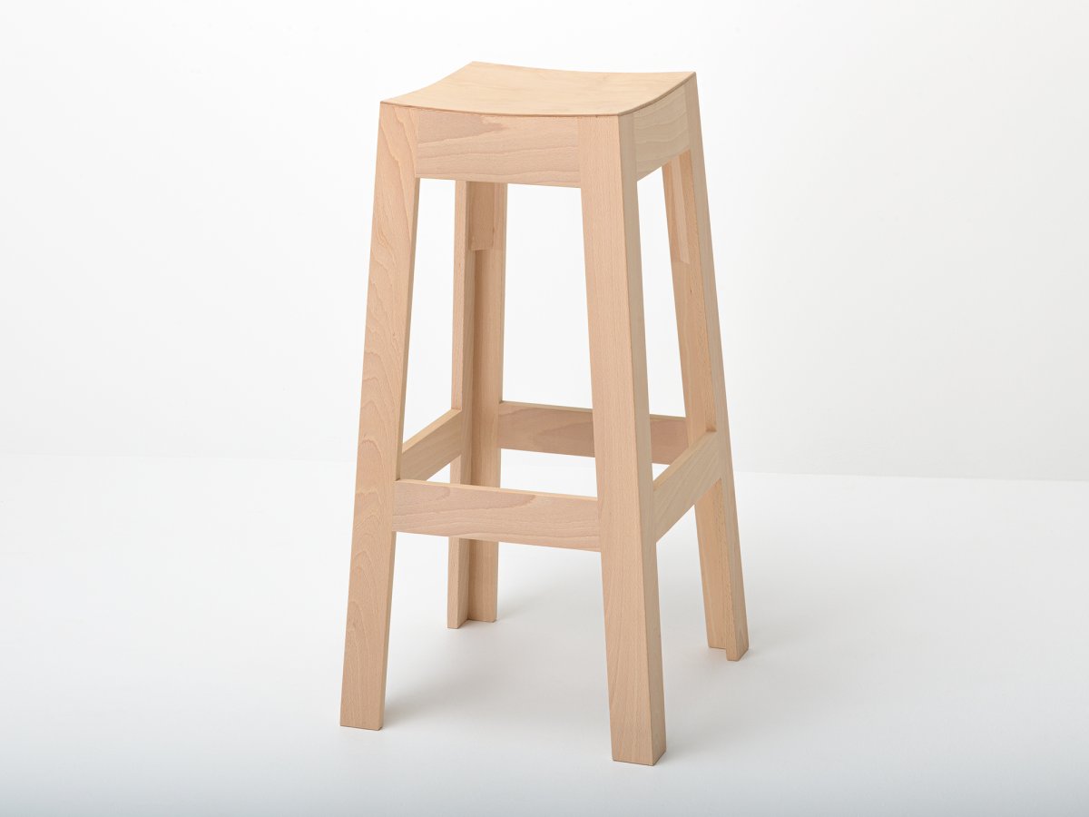 Tabouret de bar ergonomique et écoconçu Wak