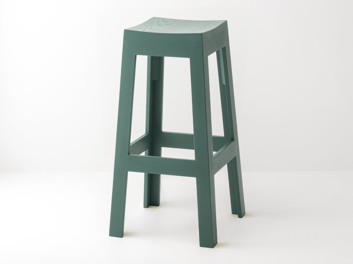 Tabouret bar coloré massif laqué RAL6028