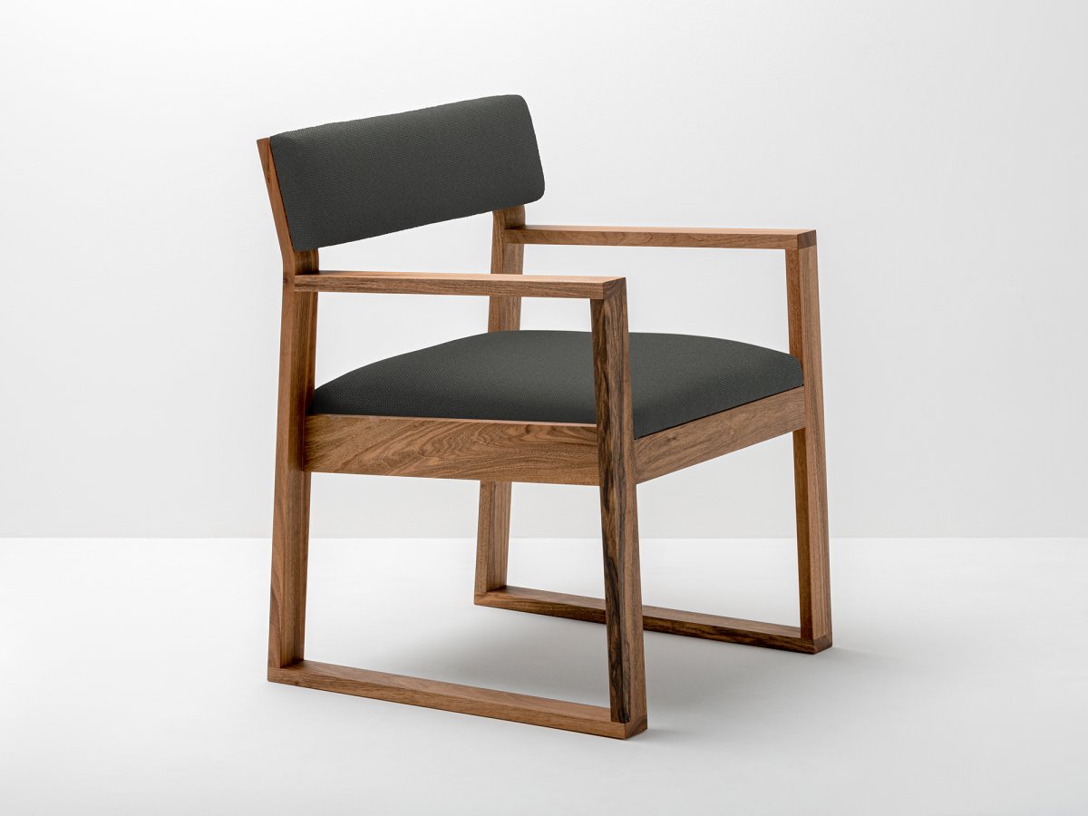 Fauteuil scandinave en tissu et bois gris  - AIX