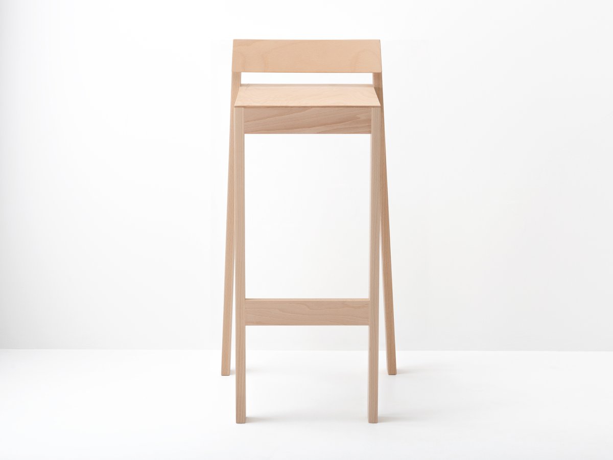 Tabouret de bar design en bois - PilPil