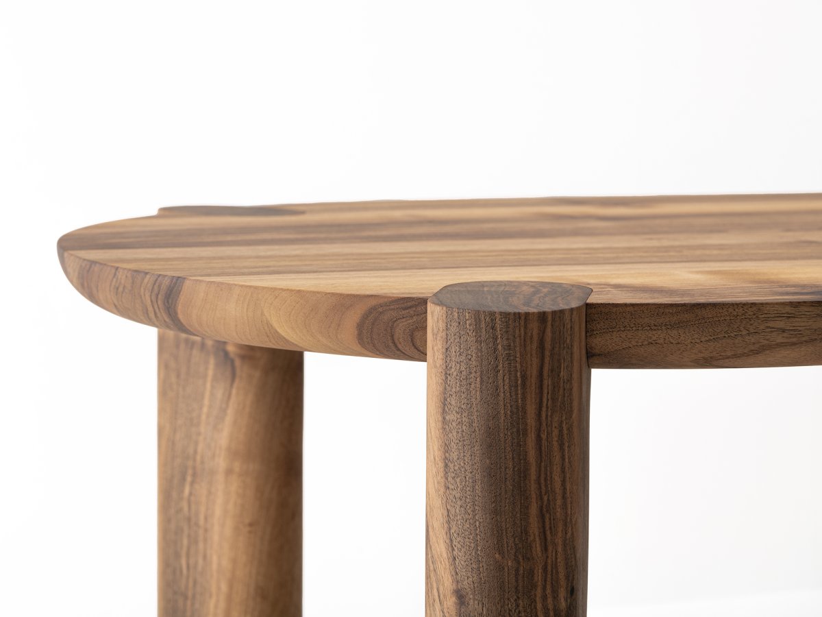 Table basse en noyer massif hauteur 45 cm -  Couscous