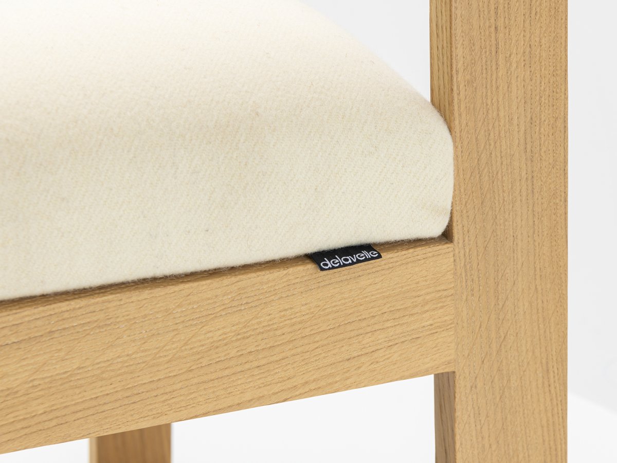 Fauteuil Aix en chêne et tissus Arpin ® - coloris Écru