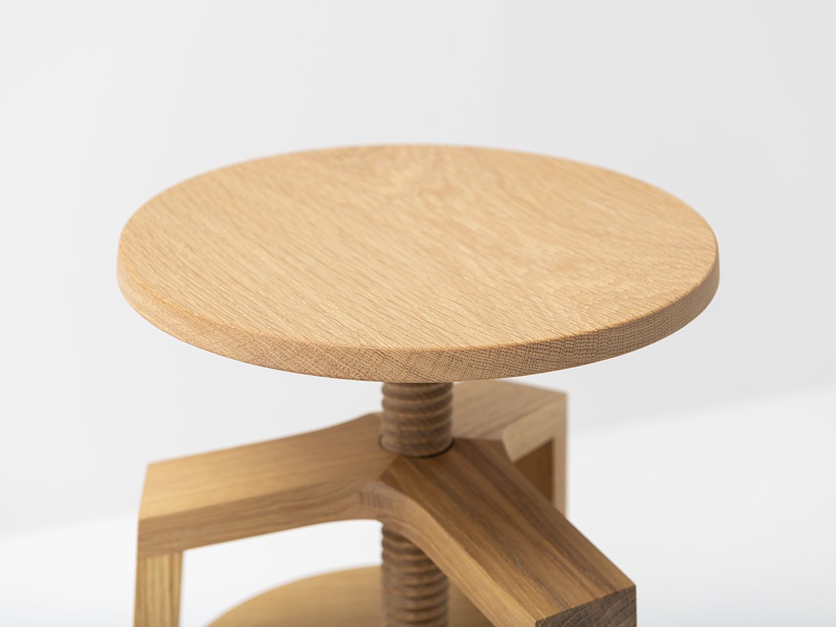 Assise de tabouret ajustable, rotative, ronde, en bois - Ergonomie concave - Diamètre 29 cm