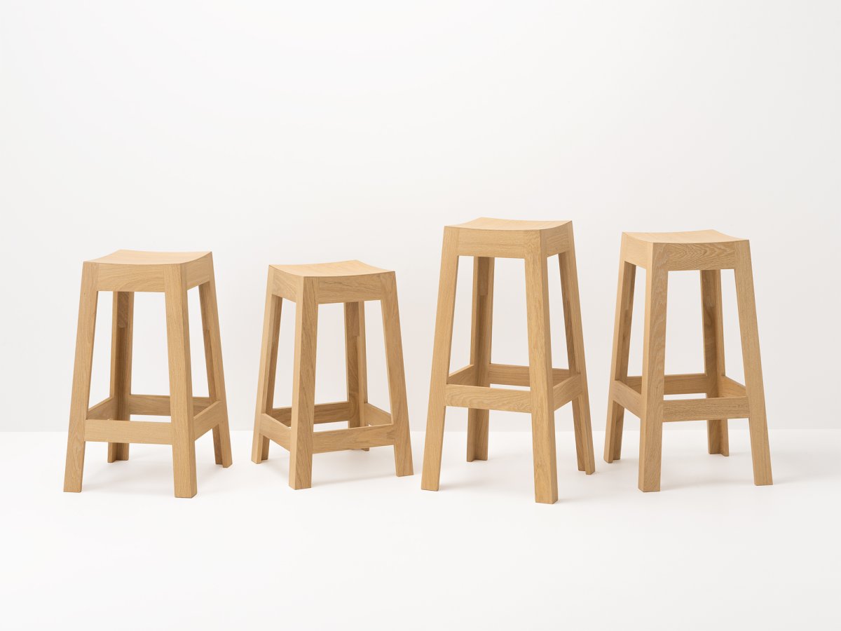 Tabourets de bar en bois 65, 60, 75 et 70 cm
